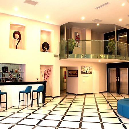 Vego Hotel กันจา ภายนอก รูปภาพ