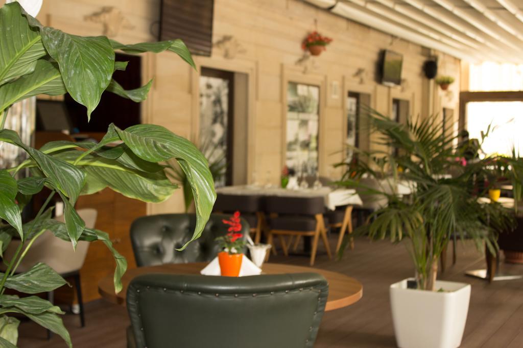Vego Hotel กันจา ภายนอก รูปภาพ